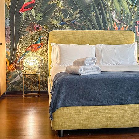 Fontana Suites - 15 Min Dal Duomo Mediolan Zewnętrze zdjęcie